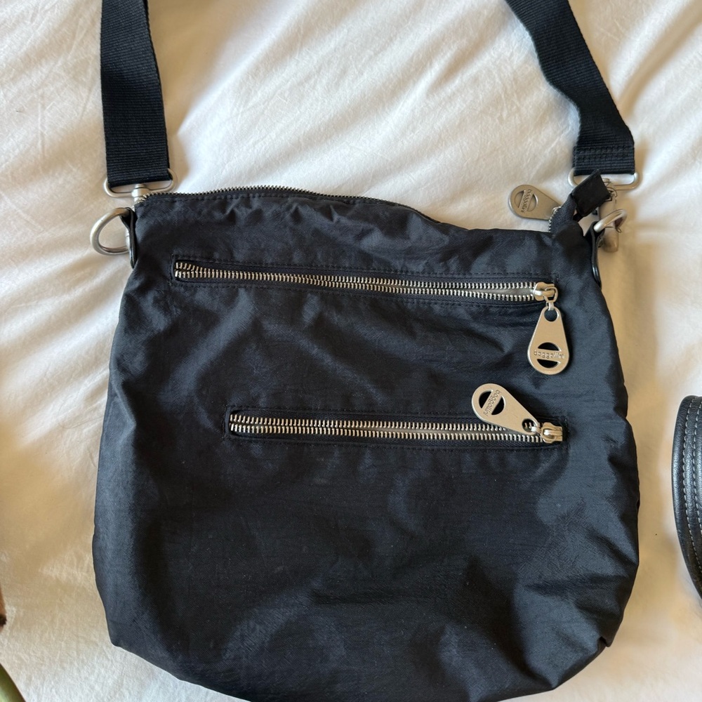 Baggallini crossbody